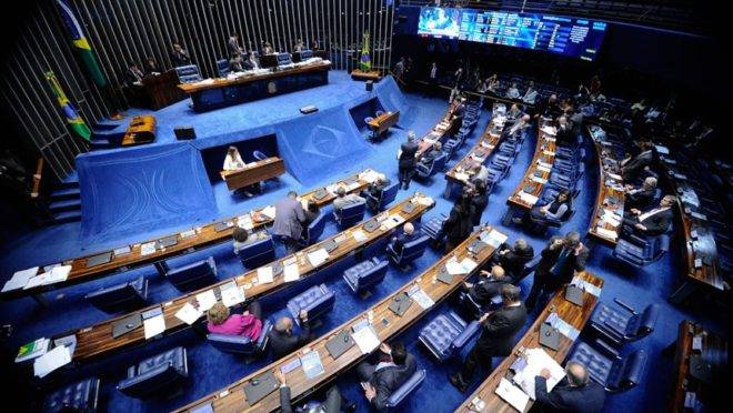 Senado deve votar reforma da Previdência em 1º turno nesta terça